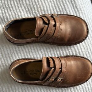 Naot Brown Leather Flats